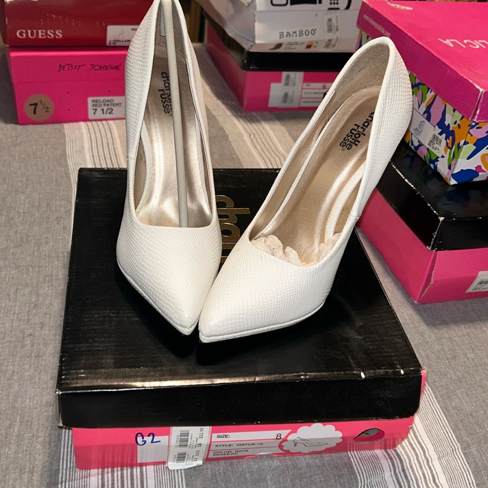White size 8 heels